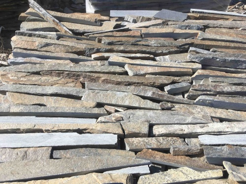 Горбушка златолит мультиколор для облицовки купить в Тавде