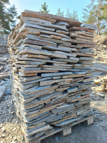 Плитняк златолит серебристый для фасада купить в Тавде