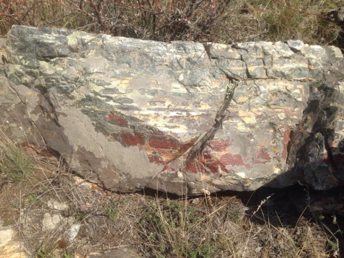 Гигантские зелёные валуны для ландшафтного дизайна весом более 5 тонн купить в Тавде