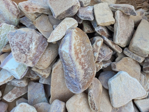 Златолит жёлтый, жёлто-зелёный глыбки и валуны для ланшафтного дизайна купить в Тавде