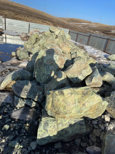 Камни для ландшафтного дизайна зелёные 10-60 килограмм купить в Тавде