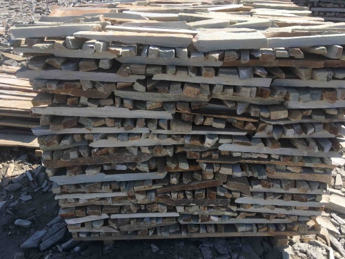 Горбушка златолит золотистый для облицовки купить в Тавде