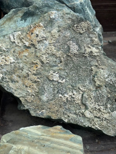 Ландшафтные глыбы зелёные 200-500 килограмм купить в Тавде