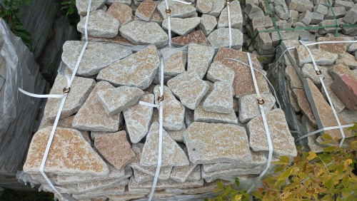 Гранитный плитняк галтованный для парковки купить в Тавде