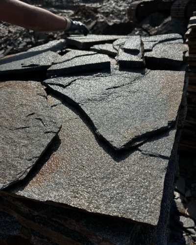 Плитняк златолит серебристый для фасада купить в Тавде